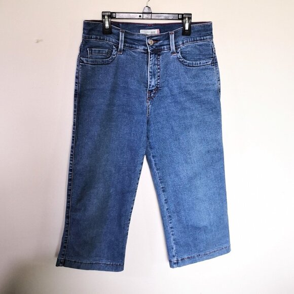 Levi's 512 Perfectly Slimming Jean Capri Size 8 - Picture 3 of 5